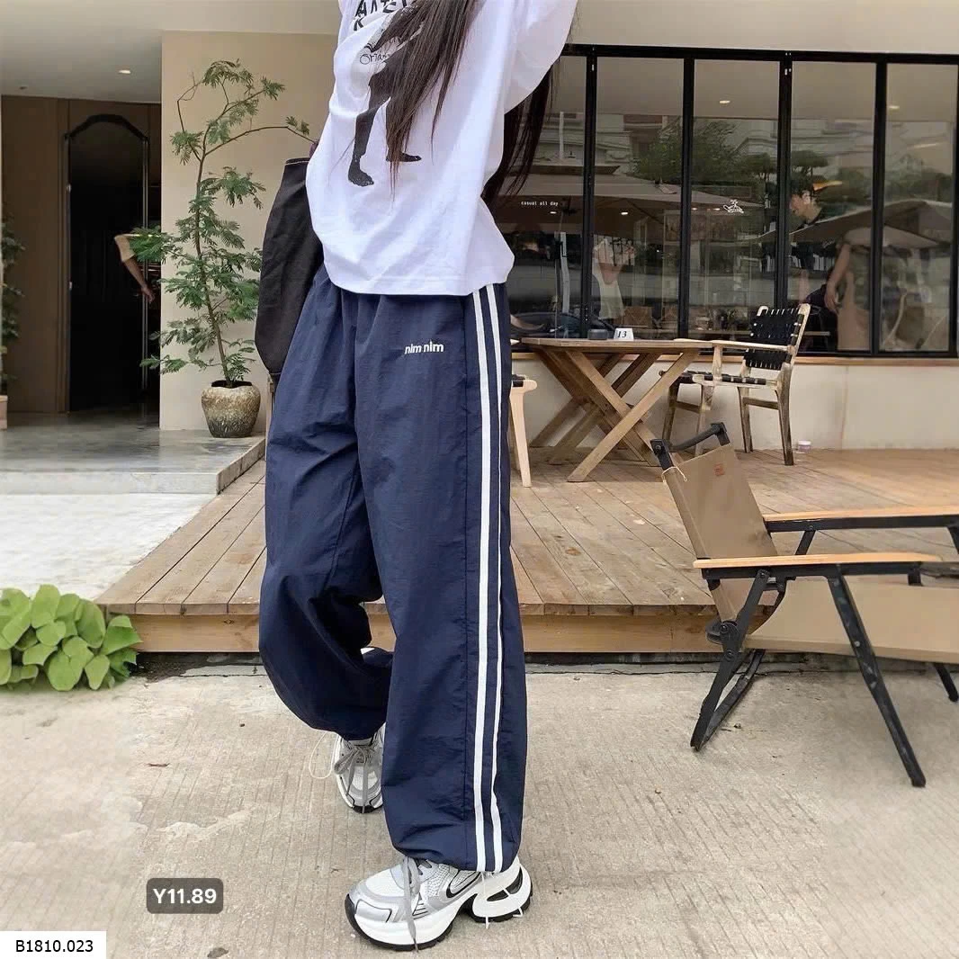 Quần gió thể thao ống suông   Giá sỉ 95k