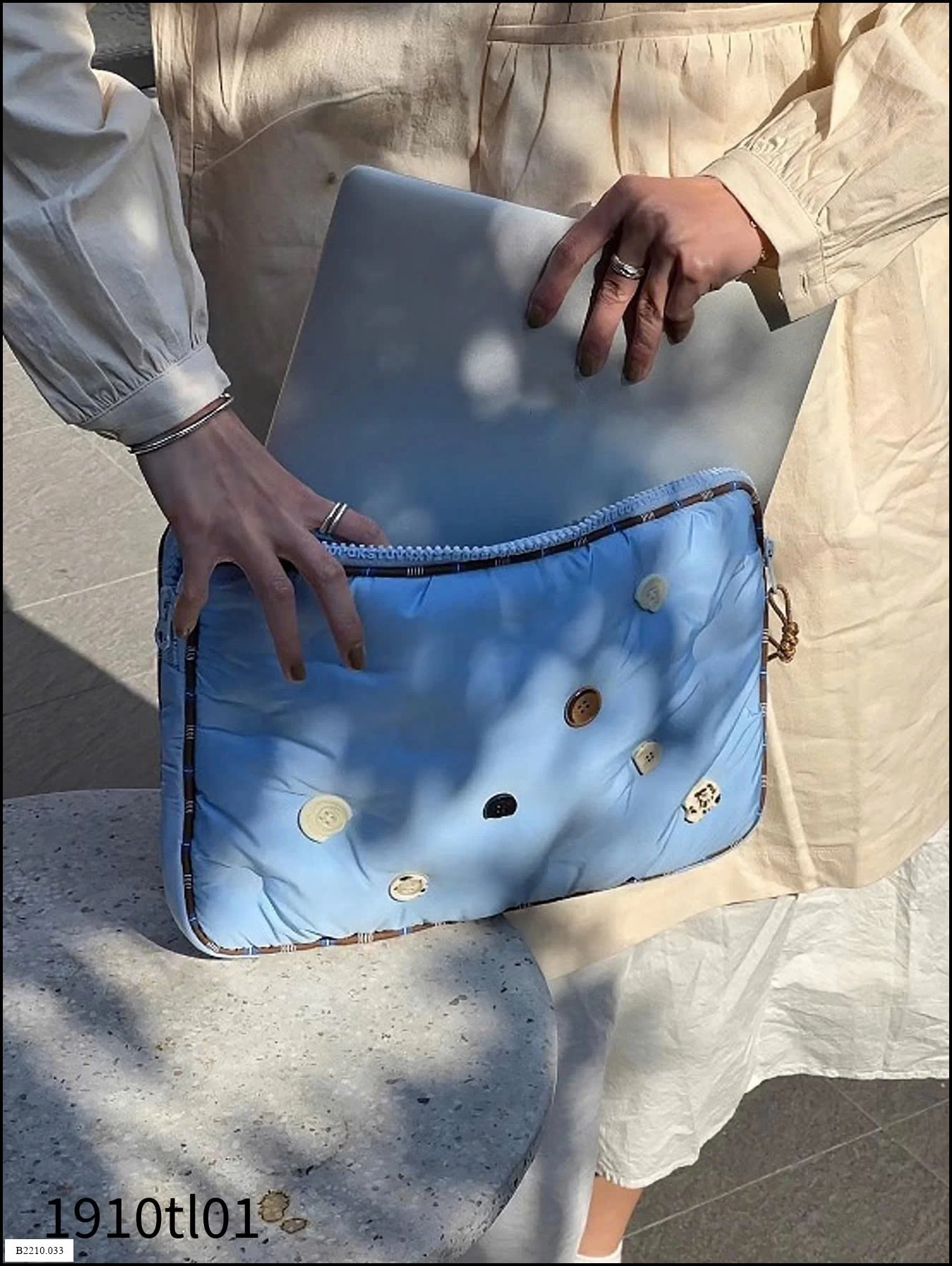 TTÚI ĐỰNG LAPTOP ĐÍNH CÚC DỄ THƯƠNG CHỐNG SỐC Giá sỉ 130k