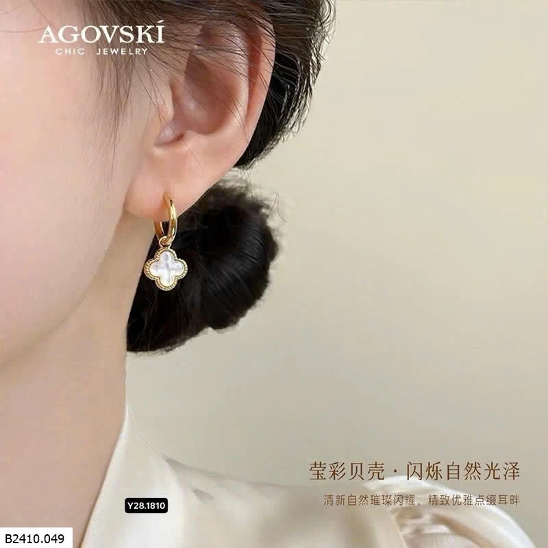 Hoa tai cỏ 4 lá 2 mặt  Giá sỉ 180k/đ