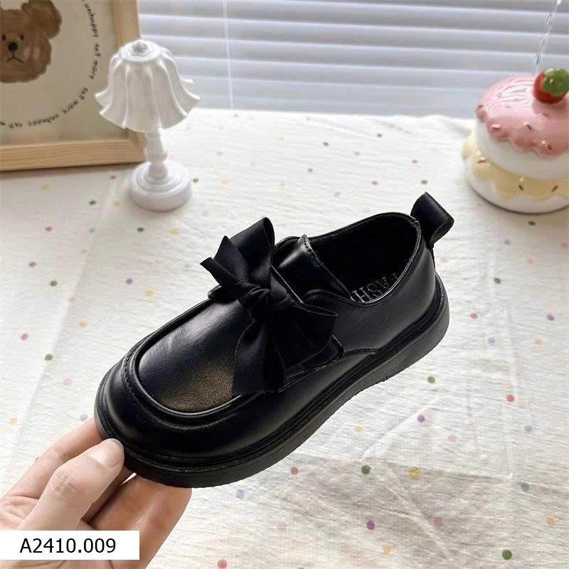 GIÀY LOAFER NƠ XINH CHO BÉ GÁI  Giá sỉ 25-26: 130k      27-31: 140k      32-35: 155k