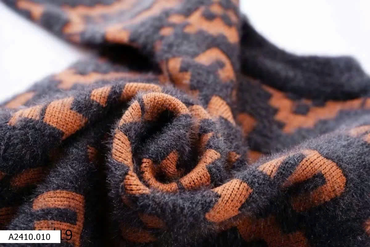 ÁO LEN HỌA TIẾT CỔ TRÒN CHO BÉ  Giá sỉ 125k