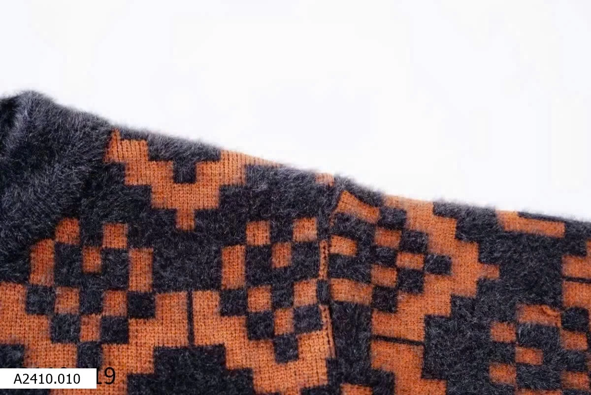 ÁO LEN HỌA TIẾT CỔ TRÒN CHO BÉ  Giá sỉ 125k