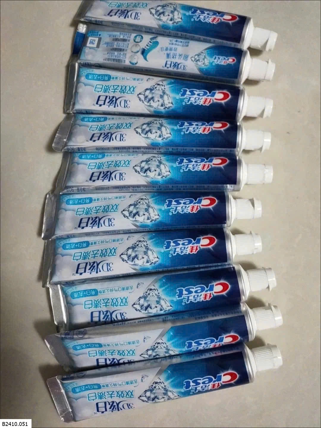 SET KEM ĐÁNH RĂNG CREST  Giá sỉ 130k/ set 10 tuýp. Mỗi tuýp 90g