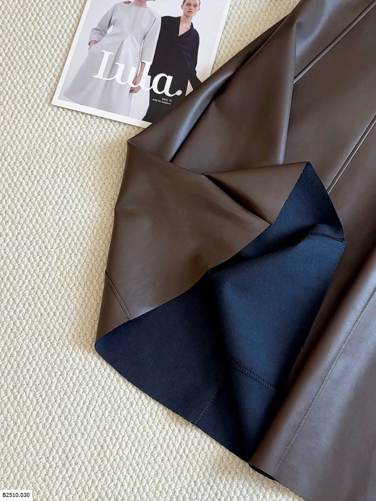 CHÂN VÁY DA HÃNG ANNA  Giá sỉ 188k