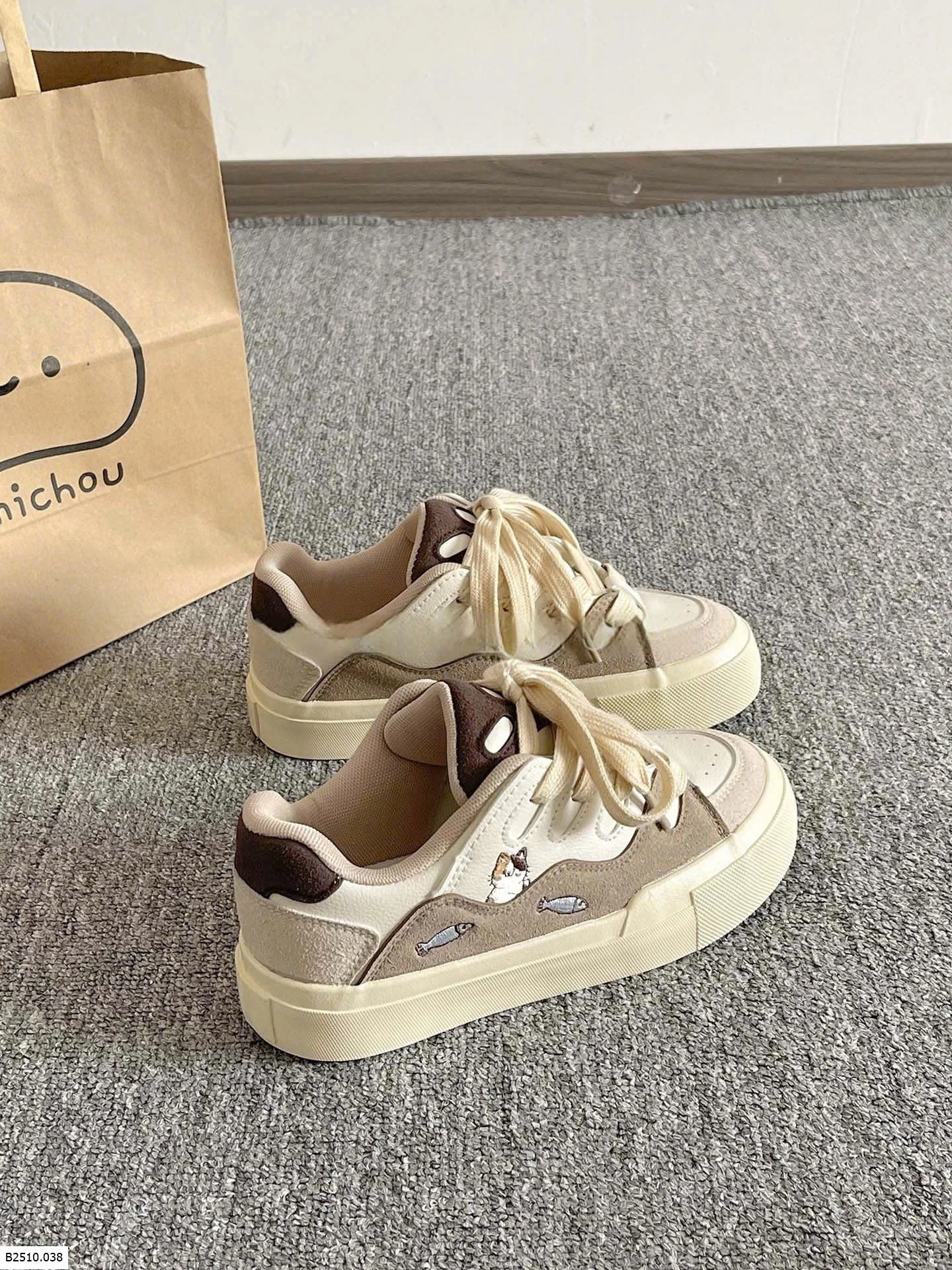 GIÀY THỂ THAO HỌA TIẾT CUTE   Giá sỉ 135k