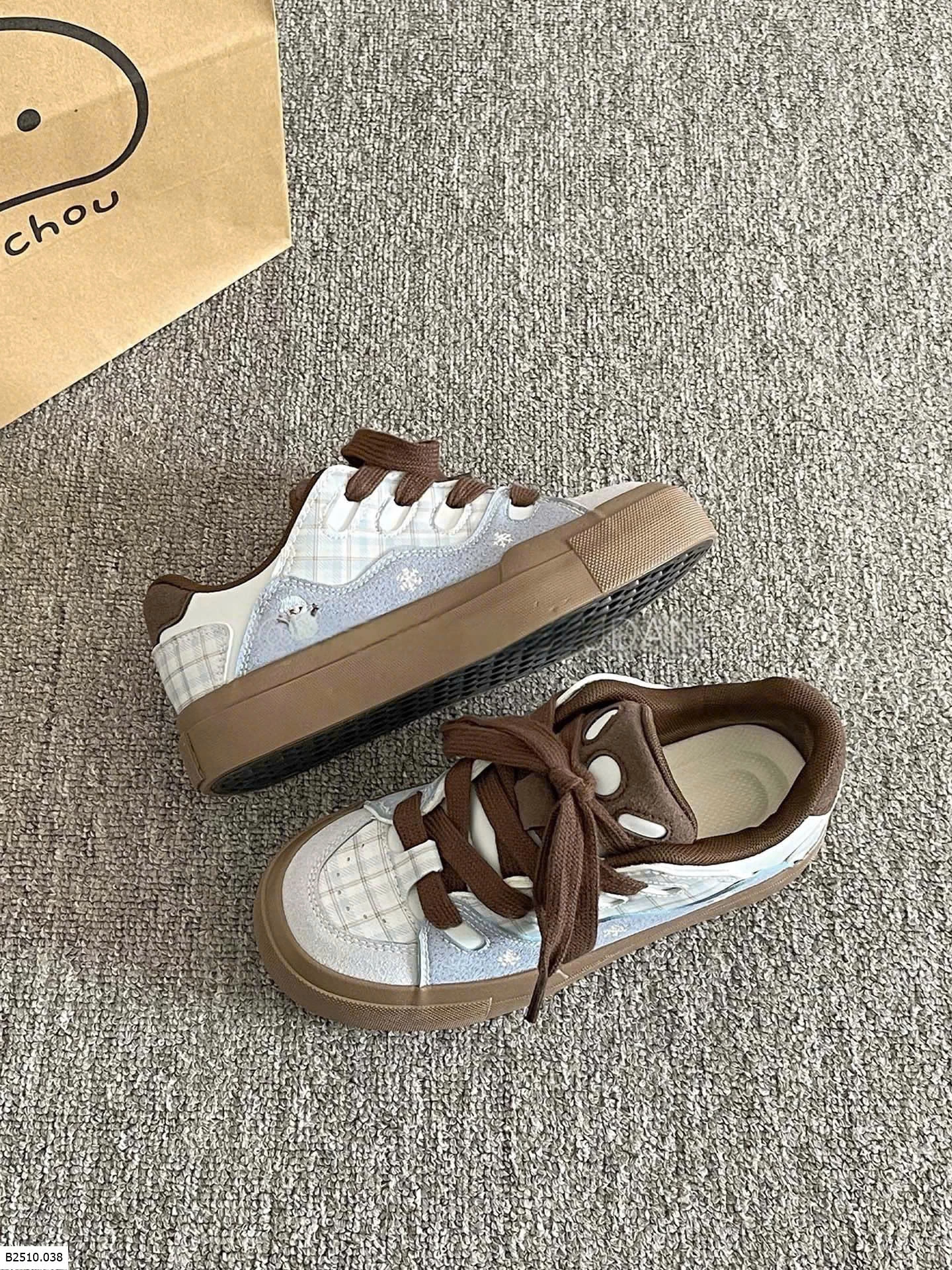 GIÀY THỂ THAO HỌA TIẾT CUTE   Giá sỉ 135k