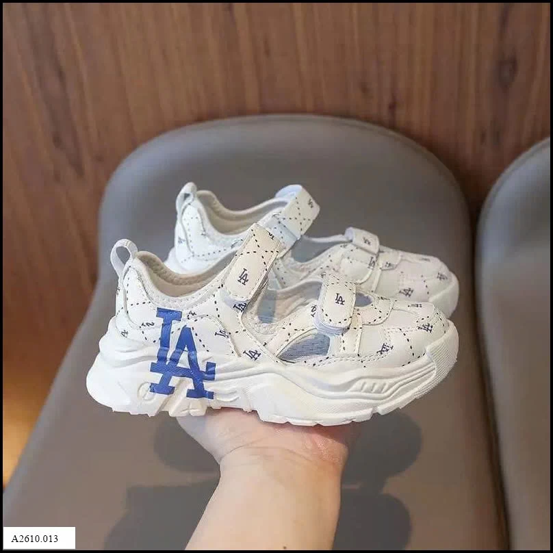 GIÀY QUAI DÁN THOÁNG KHÍ CHO BÉ  Giá sỉ 22-31    169k 32-36   180k