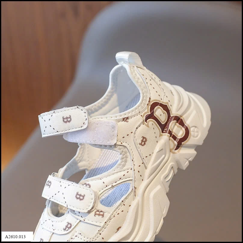 GIÀY QUAI DÁN THOÁNG KHÍ CHO BÉ  Giá sỉ 22-31    169k 32-36   180k