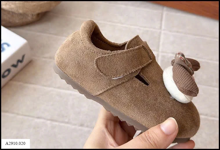 GIÀY DA LỘN    Giá sỉ sz 21-25: 132k  sz 26-30: 142k