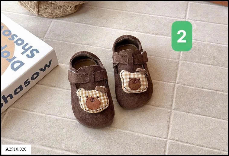 GIÀY DA LỘN    Giá sỉ sz 21-25: 132k  sz 26-30: 142k