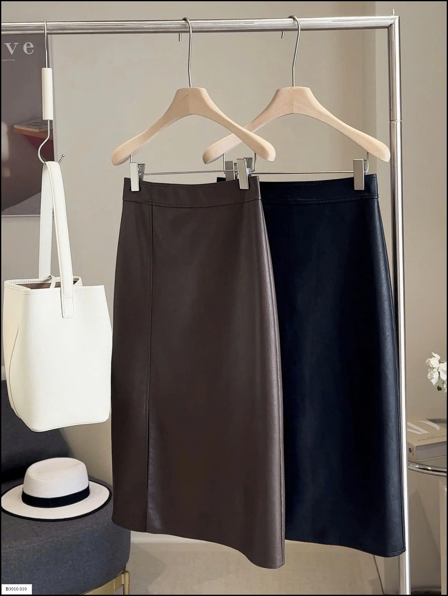 CHÂN VÁY DA DÁNG DÀI ANNA   Giá sỉ 160k