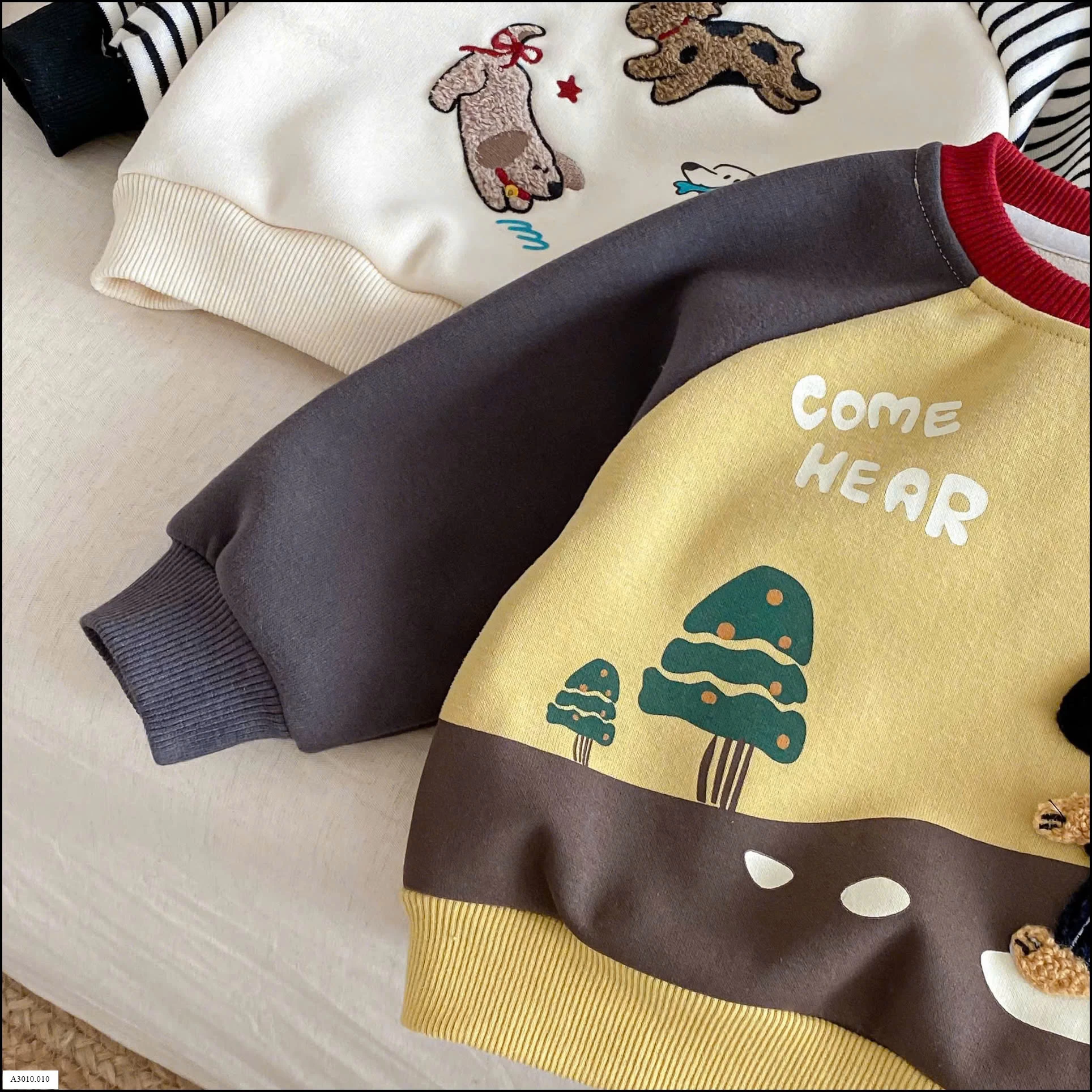 ÁO NỈ LÓT LÔNG HOẠT HÌNH CHO BÉ   Giá sỉ số 1,4: 125k  số 2,3: 136k