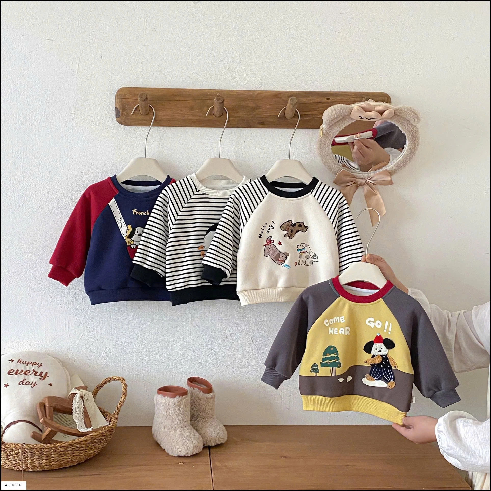 ÁO NỈ LÓT LÔNG HOẠT HÌNH CHO BÉ   Giá sỉ số 1,4: 125k  số 2,3: 136k