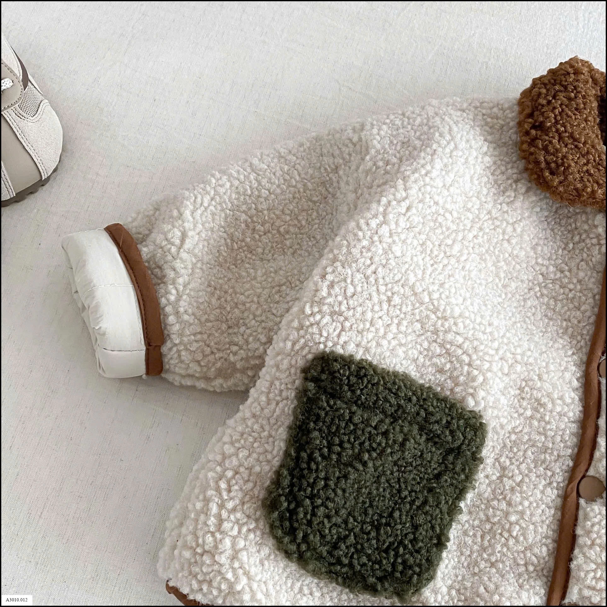 ÁO KHOÁC 2 MẶT CHO BÉ  Giá sỉ 195k