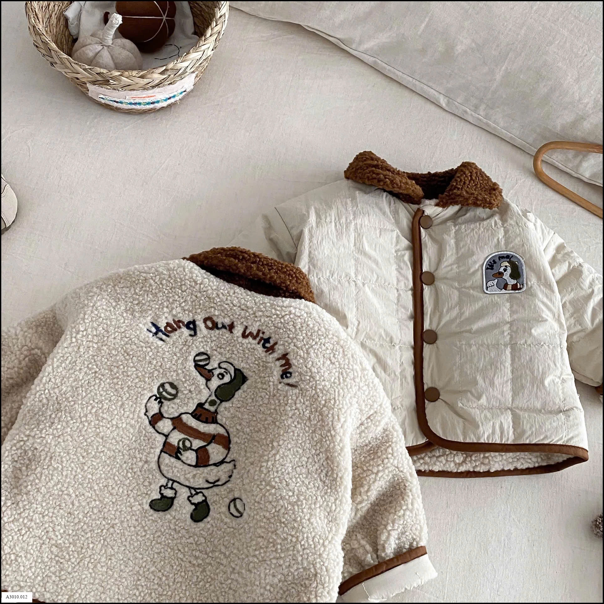 ÁO KHOÁC 2 MẶT CHO BÉ  Giá sỉ 195k