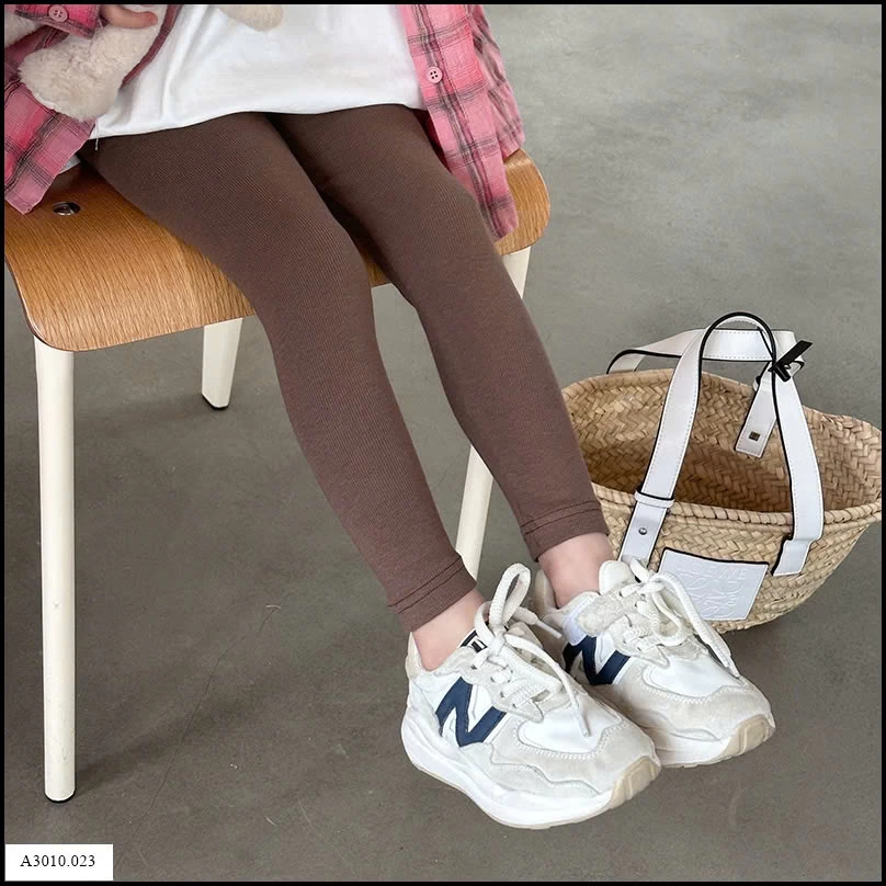 Quần legging Ambb  Giá sỉ 90-150 78k/1c 160  88k/1c