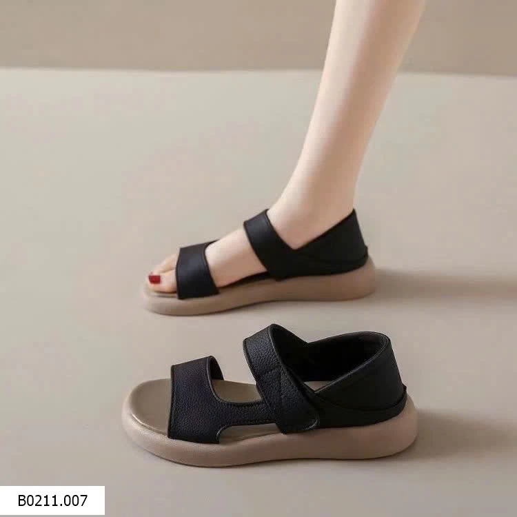 SANDAL THỜI TRANG NỮ  Giá sỉ 155k