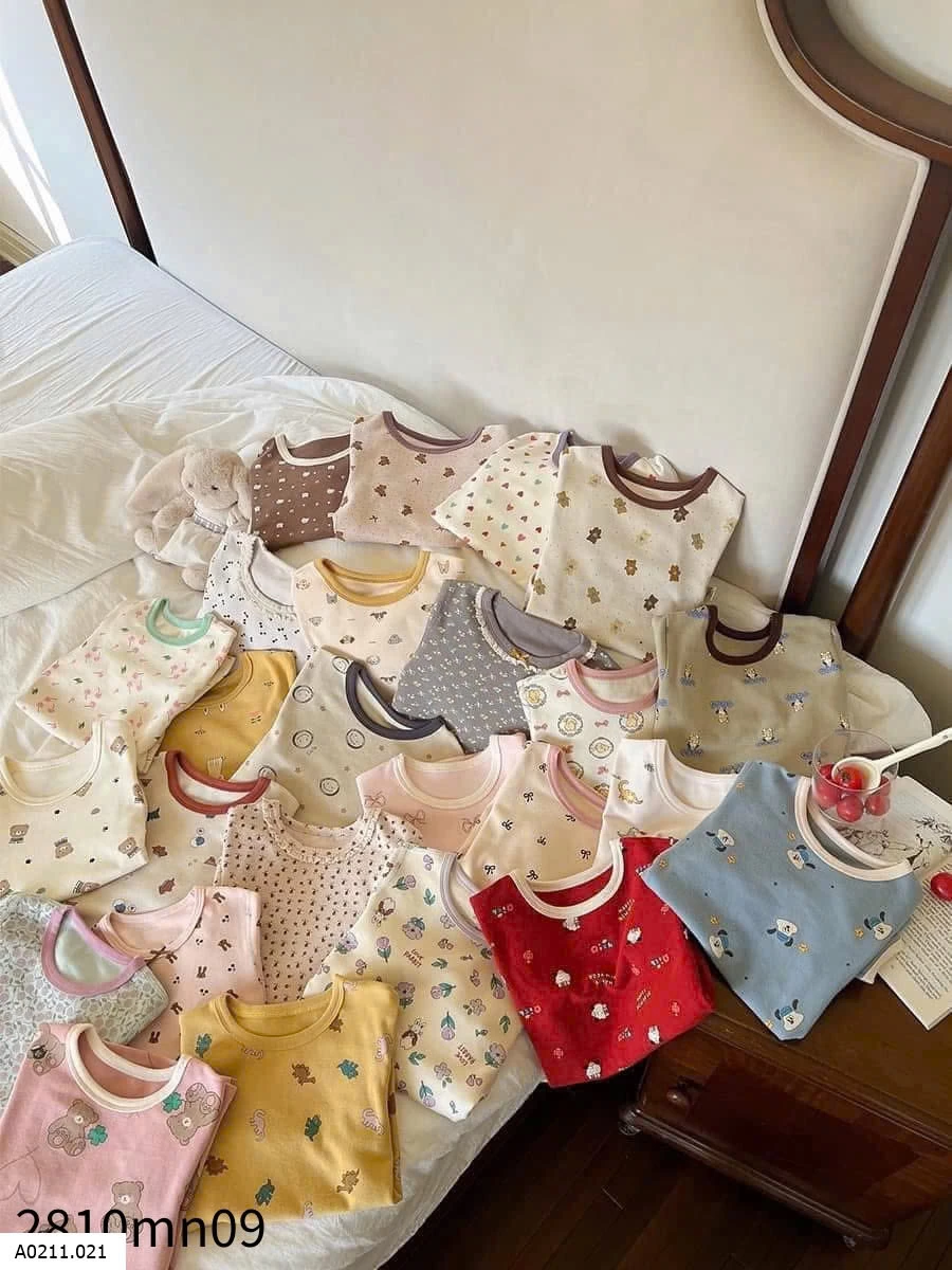 BỘ MẶC NHÀ DÀI TAY HÃNG AMBBKID   Giá sỉ SIZE 80-150 : 120k/1b Size 160:  140k/1b
