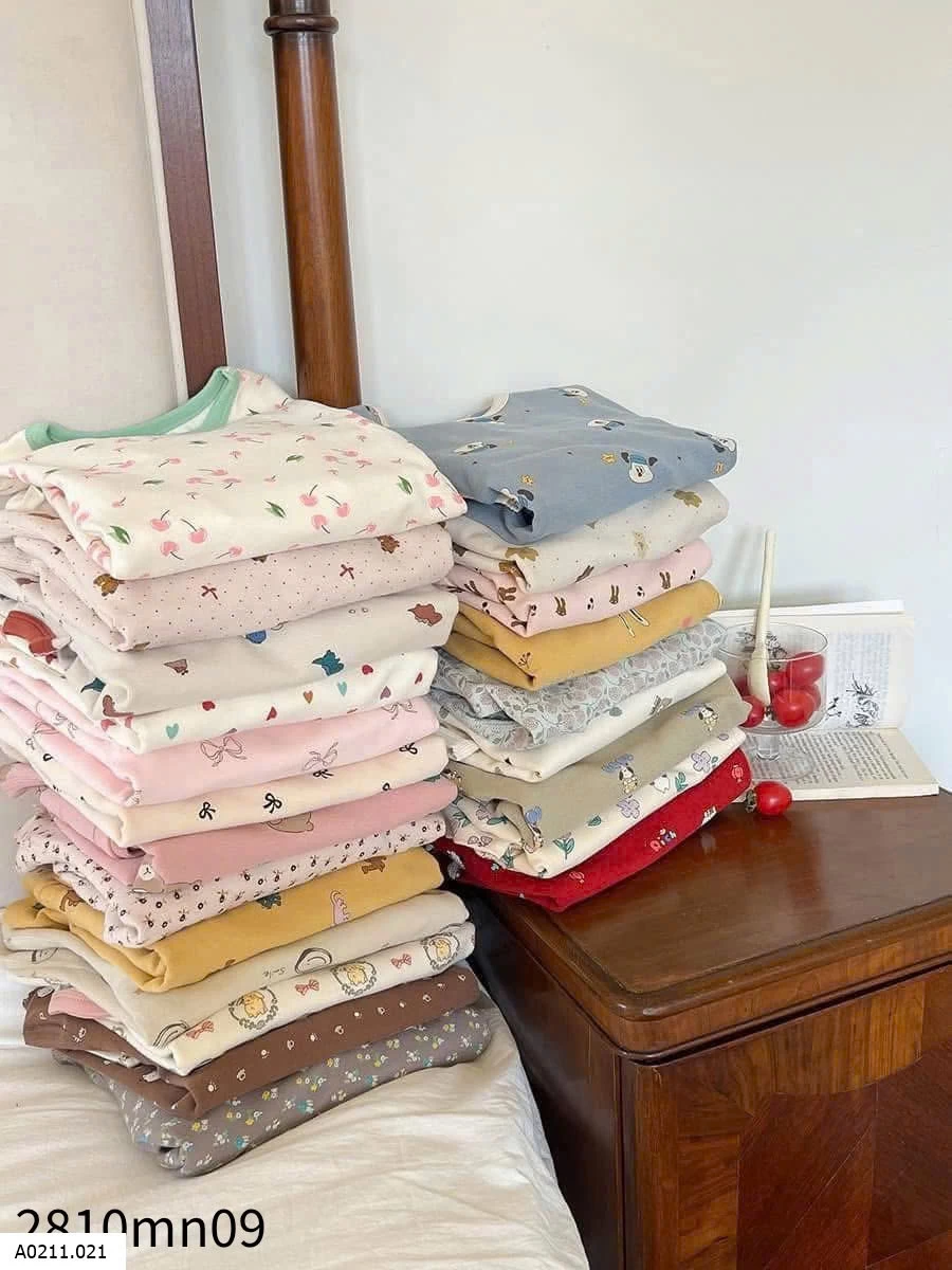 BỘ MẶC NHÀ DÀI TAY HÃNG AMBBKID   Giá sỉ SIZE 80-150 : 120k/1b Size 160:  140k/1b