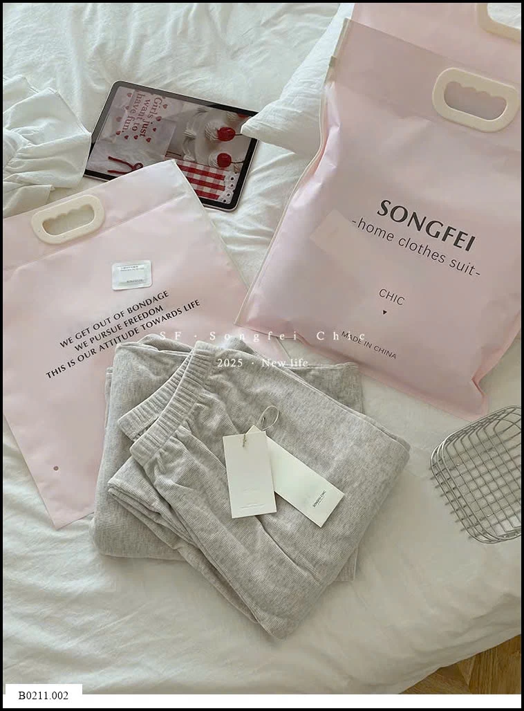 BỘ PIJAMA DÀI CỔ BÈO NỮ  Giá sỉ 240k