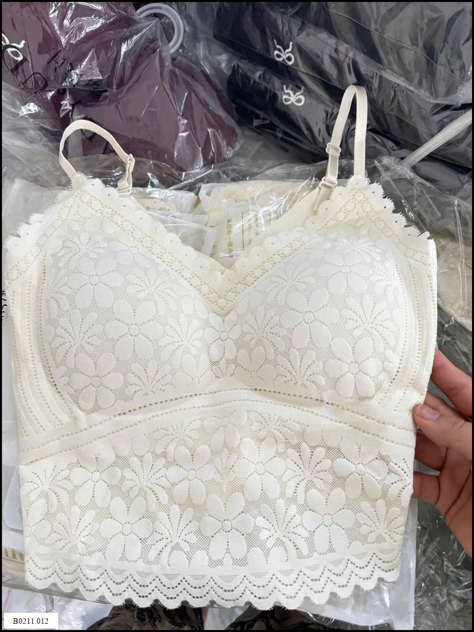 Áo hai dây ren cổ chữ V  Giá sỉ 65k/1c