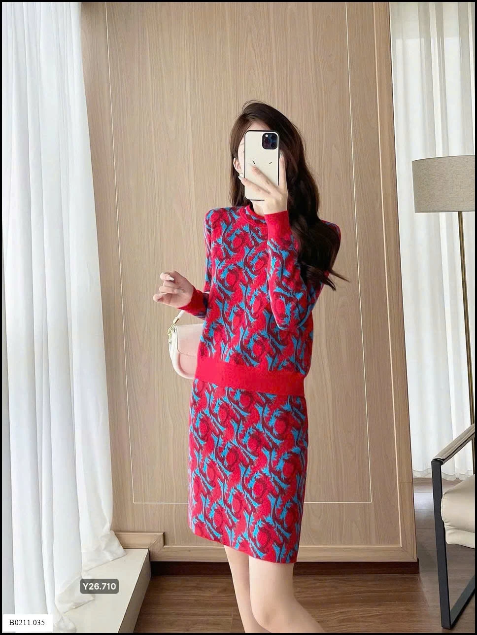 Váy len dệt kim phong cách  mùa thu 2025 Giá sỉ 430ka