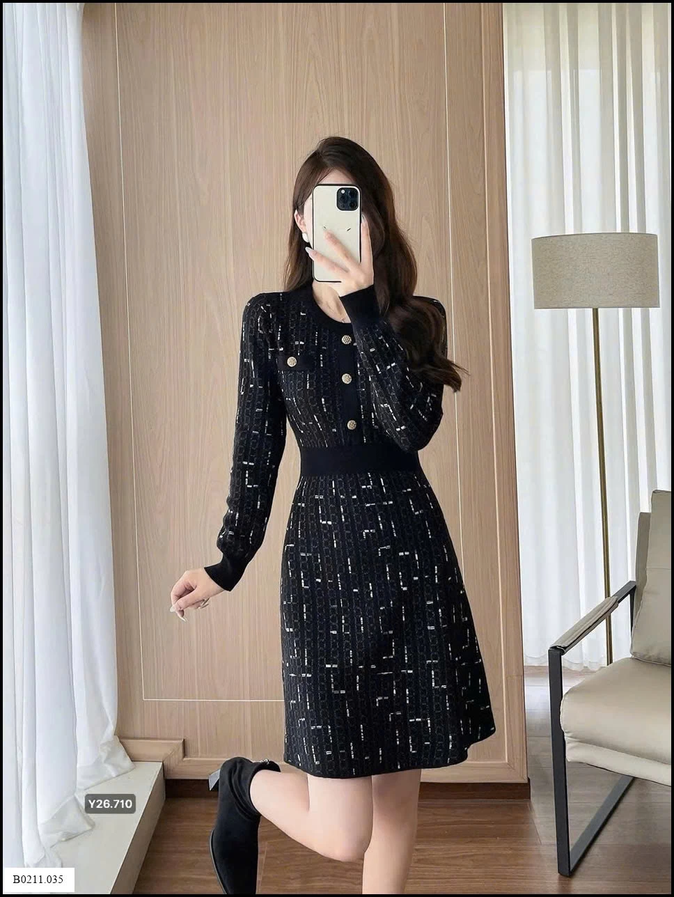 Váy len dệt kim phong cách  mùa thu 2025 Giá sỉ 430ka