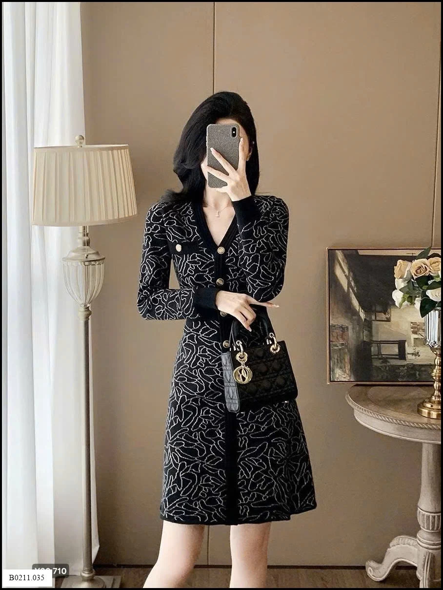 Váy len dệt kim phong cách  mùa thu 2025 Giá sỉ 430ka