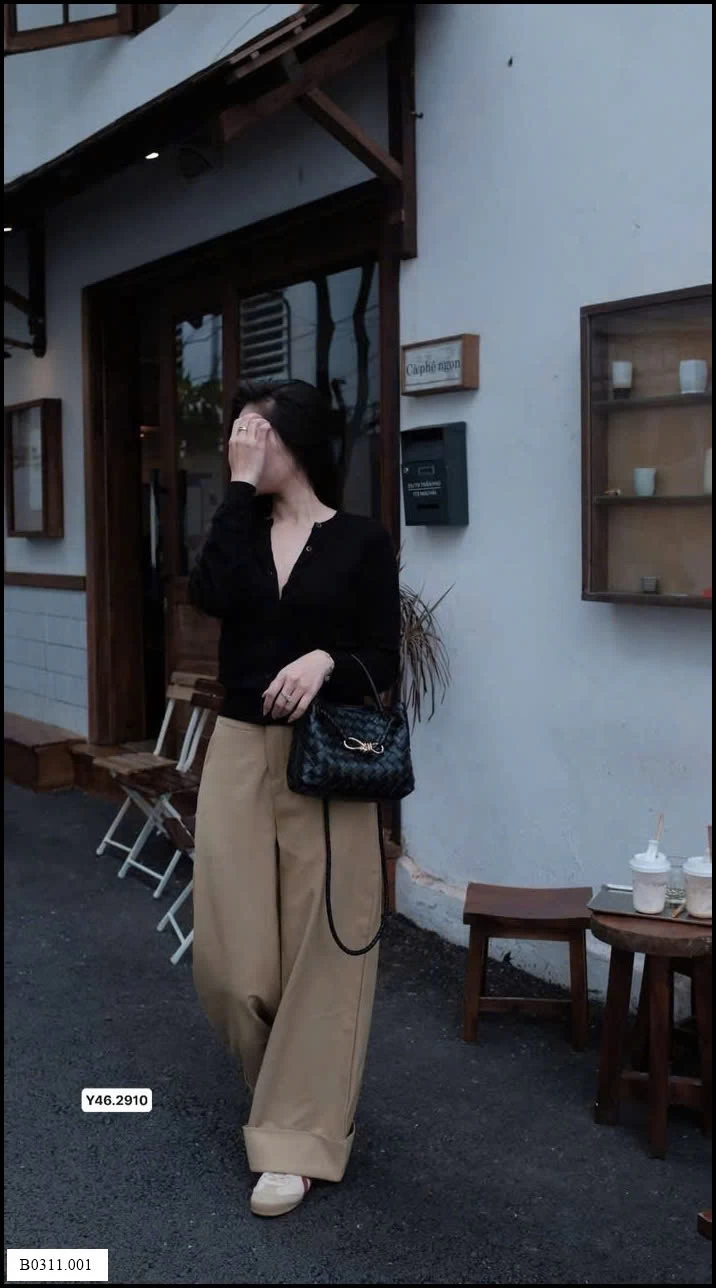 Aó len cdg MOSES QUEEN Giá sỉ 140k