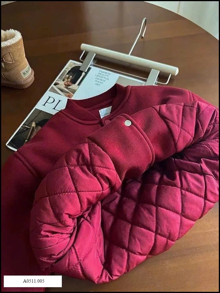 Bomber hot hit của #Ambb  Giá sỉ  90-150: 255k      160: 275k      170: 290k