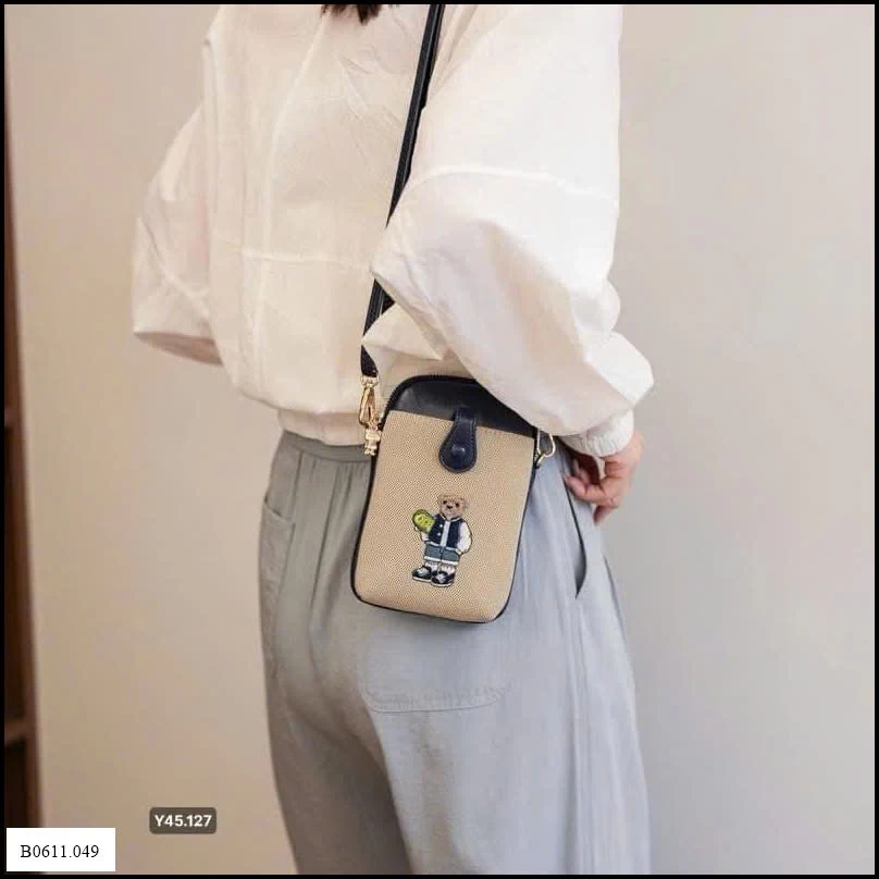 TÚI MINI ĐEO CHÉO THÊU GẤU  Giá sỉ 125k