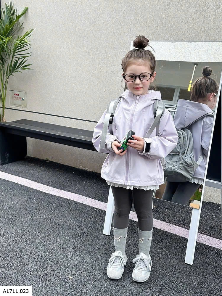 ÁO KHOÁC GIÓ AMBB  Giá sỉ sz 90-150: 225k sz 160: 240k  sz 170: 260k