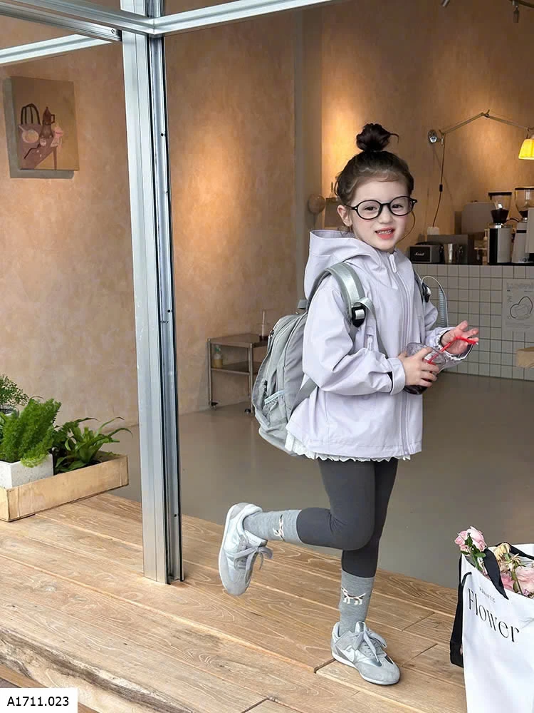 ÁO KHOÁC GIÓ AMBB  Giá sỉ sz 90-150: 225k sz 160: 240k  sz 170: 260k