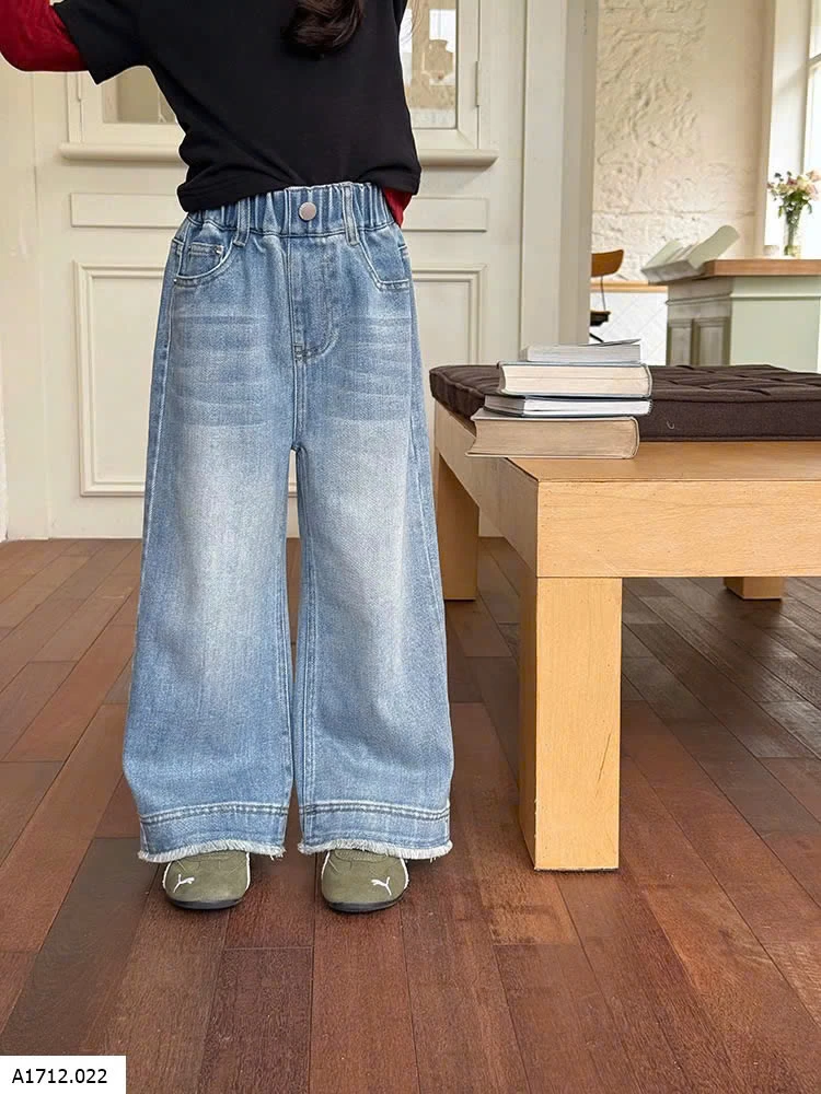 QUẦN JEAN TUA GẤU AMBB  Giá sỉ sz 90-150: 223k  sz 160: 244k  sz 170: 266k 