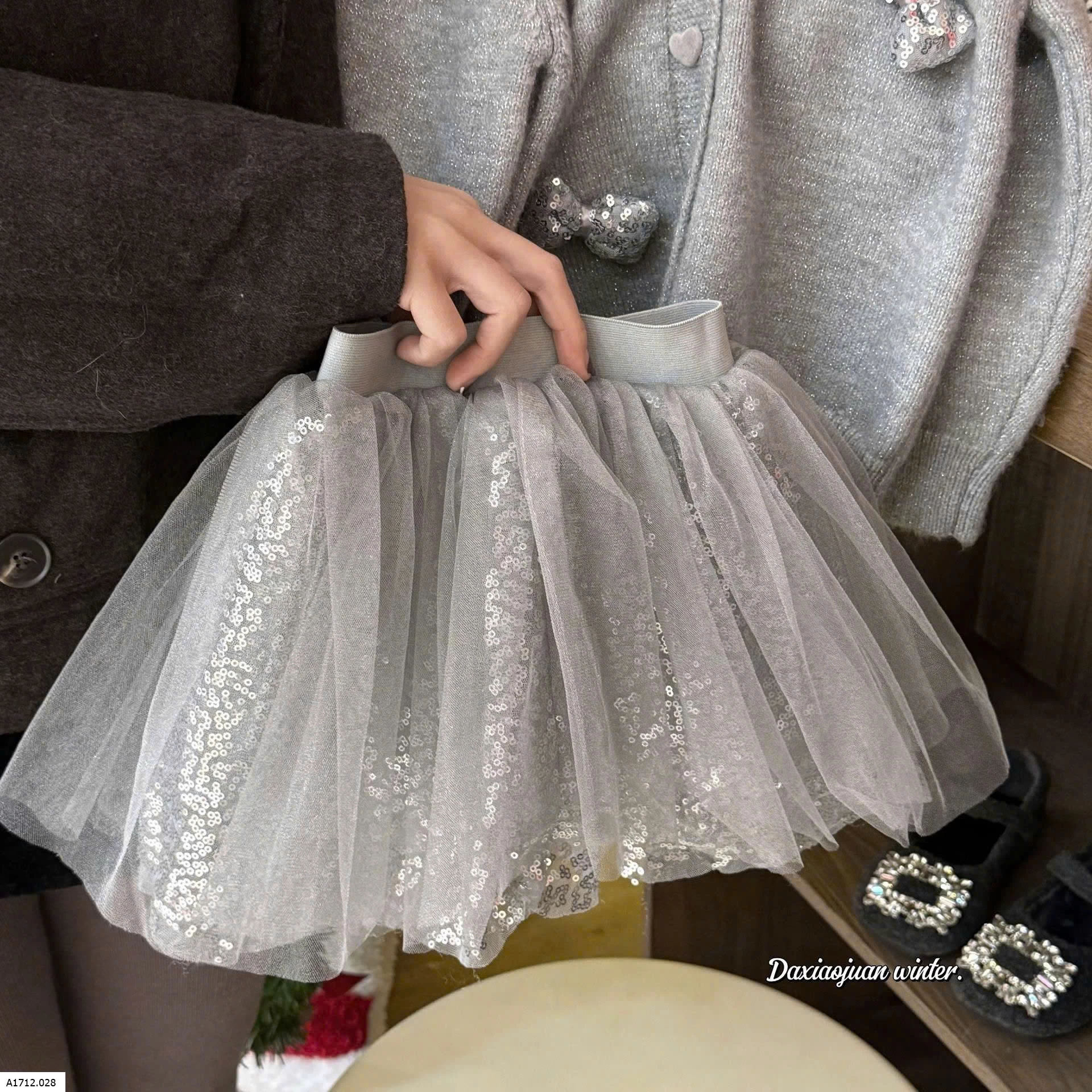 CHÂN VÁY BLING PHỐI VOAN BG  Giá sỉ 208k