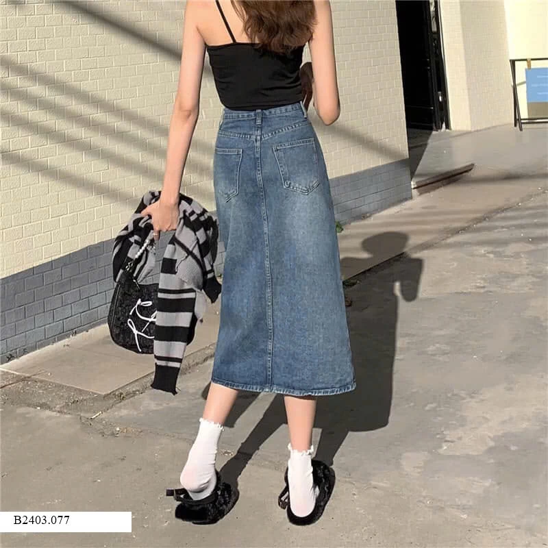 CHÂN VÁY JEANS DÁNG DÀI XẺ TRƯỚC    Sỉ 120k