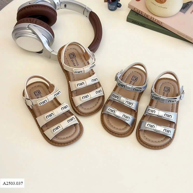 SANDAL QUAI DÁN CHỮ MIN    Giá sỉ như sau: sz 21-30: 134k  Sz 31-36: 141k 