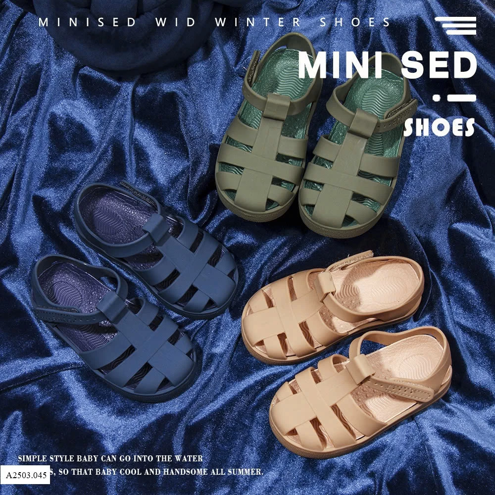 Sandal nhựa dẻo cho bé    Sỉ 104k