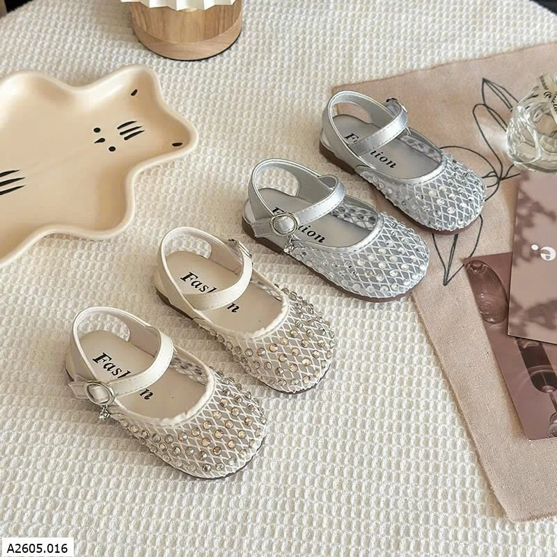  SANDAL RỌ BÉ GÁI Sỉ  giá  Sz 23-27: 122k Sz 28-33: 132k