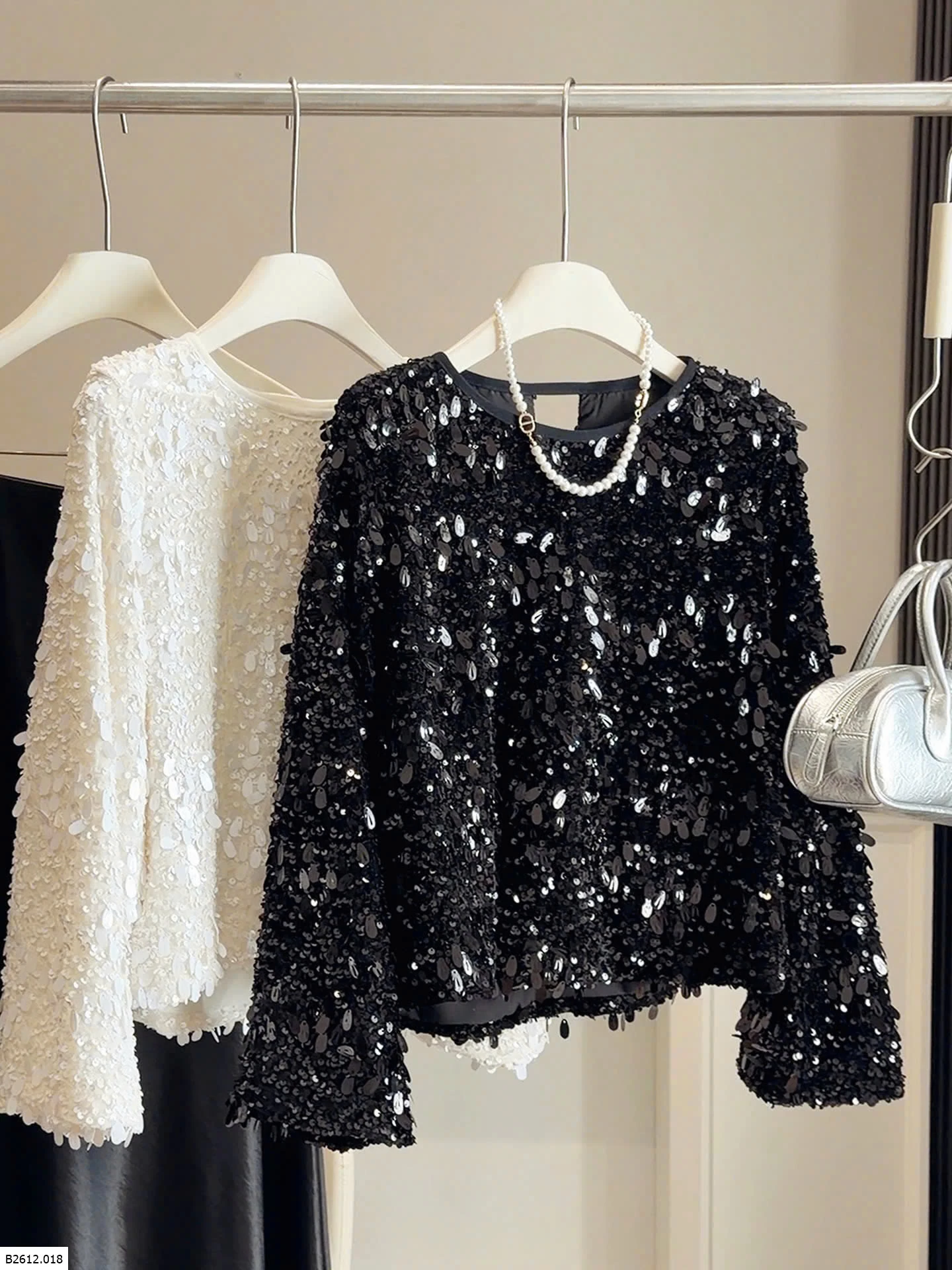 ÁO ĐÍNH SEQUIN BLING NHÀ ANNA  Giá sỉ 240k