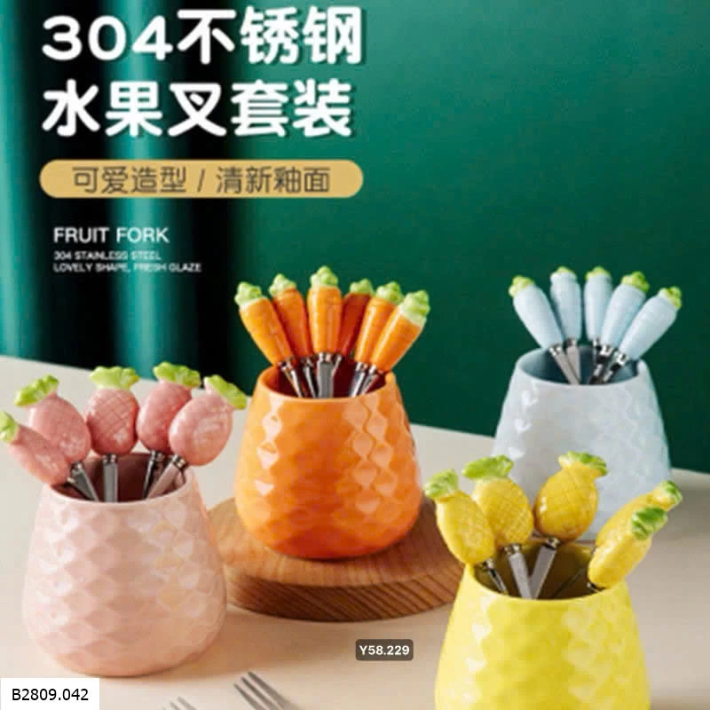 Set nĩa ăn hoa quả  Giá sỉ 95k
