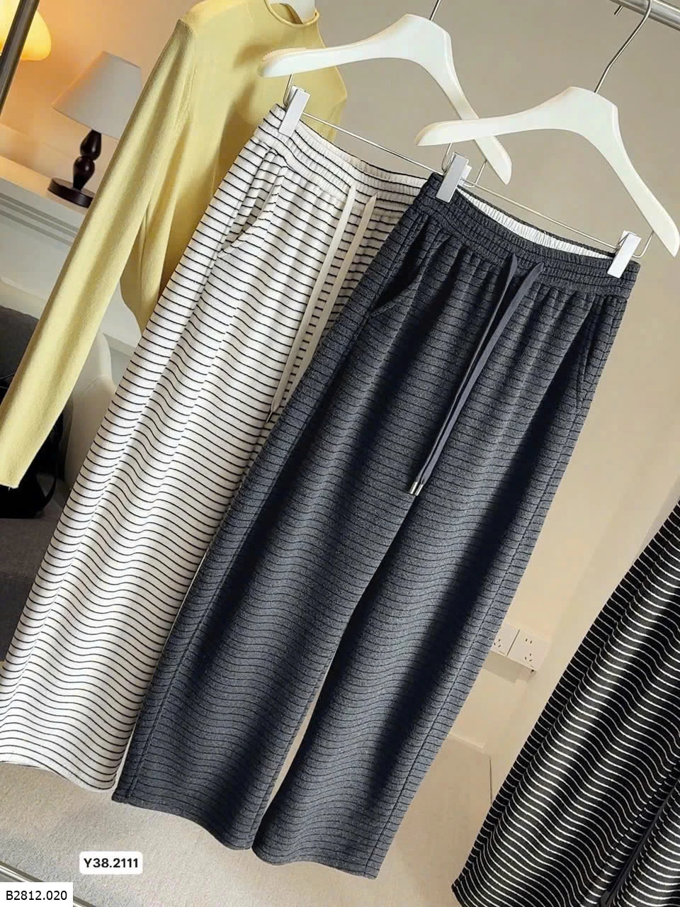 QUẦN ỐNG RỘNG KẺ SỌC LÓT LÔNG ANNA   Giá sỉ 225kk