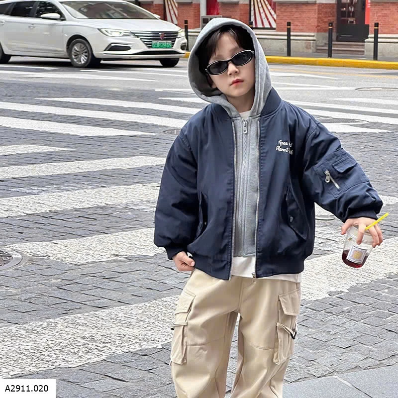 ÁO KHOÁC AMBB Giá sỉ Sz 90-150 : 340k Sz 160-170 : 360k