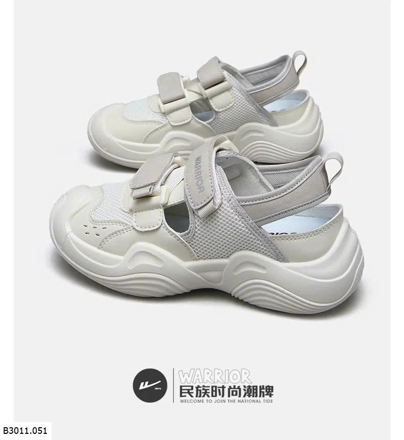 GIÀY THOÁNG KHÍ NỮ NHÀ WARRIOR  Giá sỉ 280k