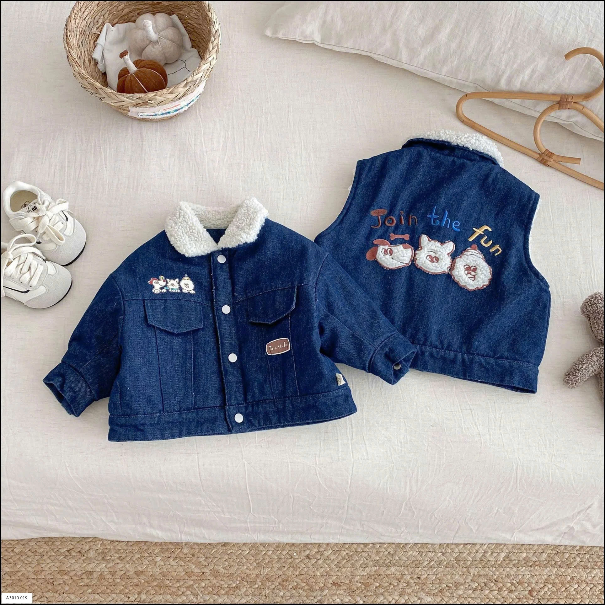 ÁO JEAN CỔ LÔNG   Giá sỉ gile: 187k  khoác: 230k