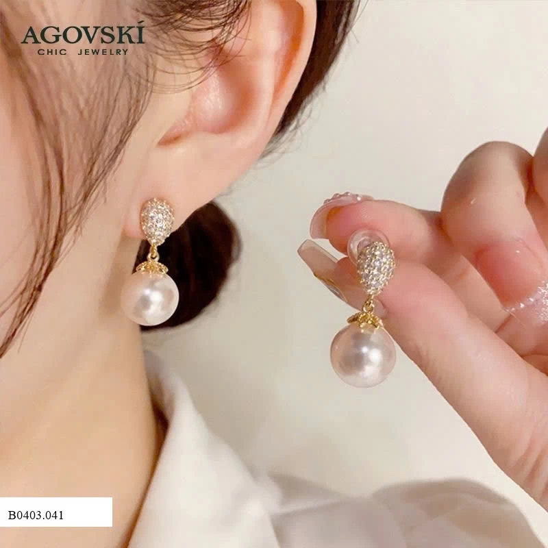 Khuyên tai nhà Agovski    Sỉ 200k/ 1 sét 7 đôi