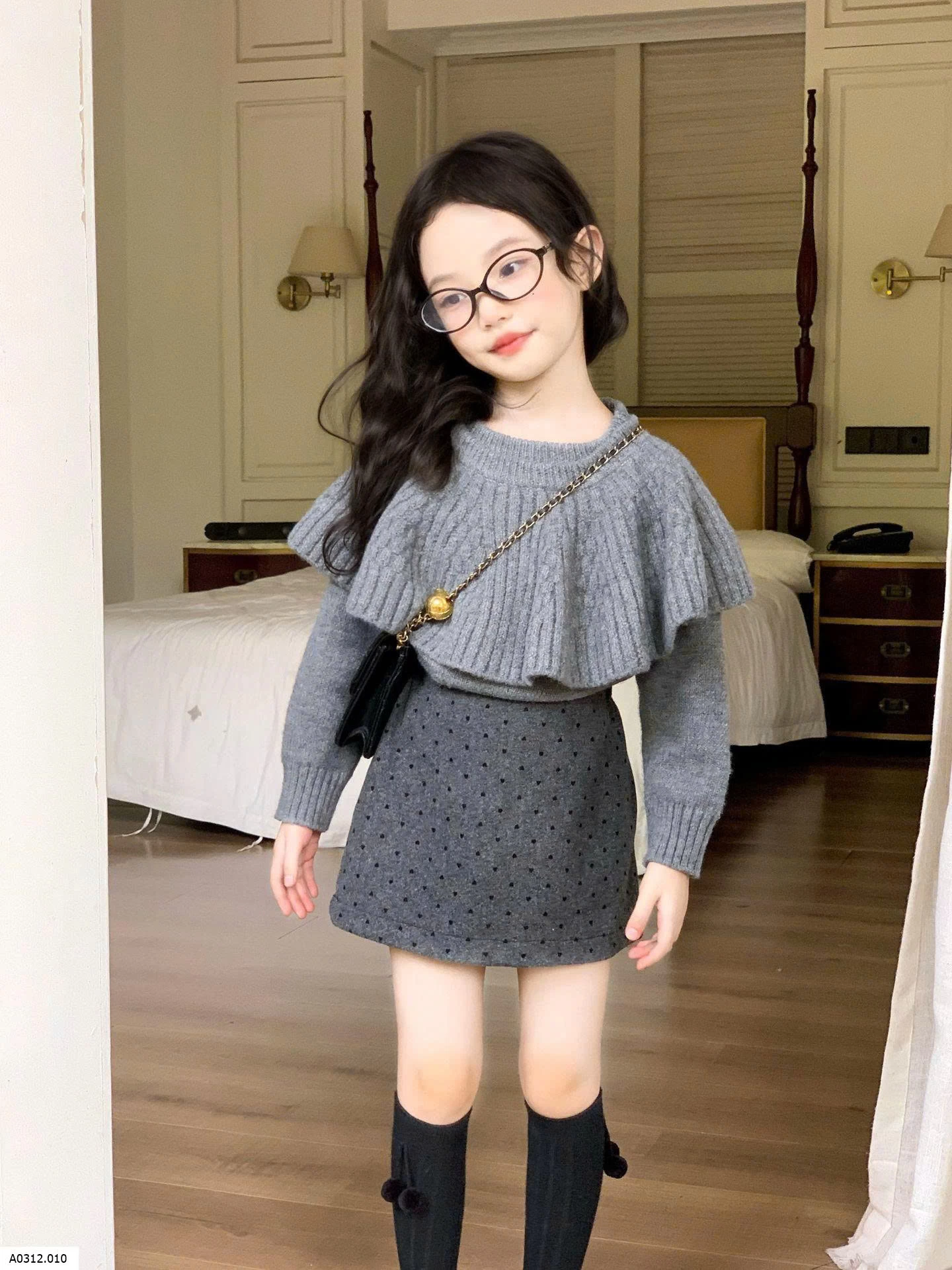 SET ÁO LEN MIX CHÂN VÁY CHẤM BI TONE XÁM Giá sỉ áo 224k , váy 139k