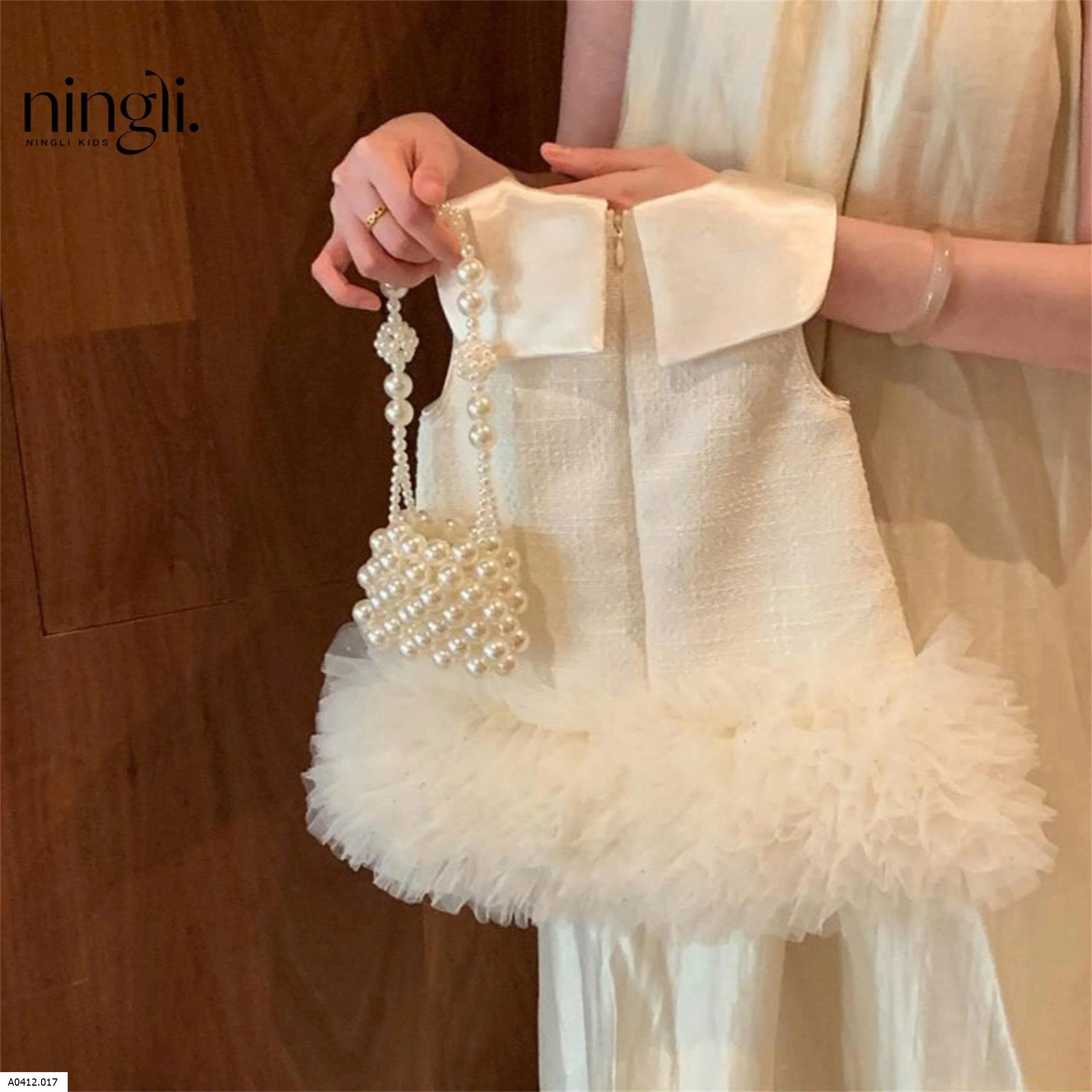 VÁY CÔNG CHÚA BLING BLING Giá sỉ váy 252k, áo len 106k