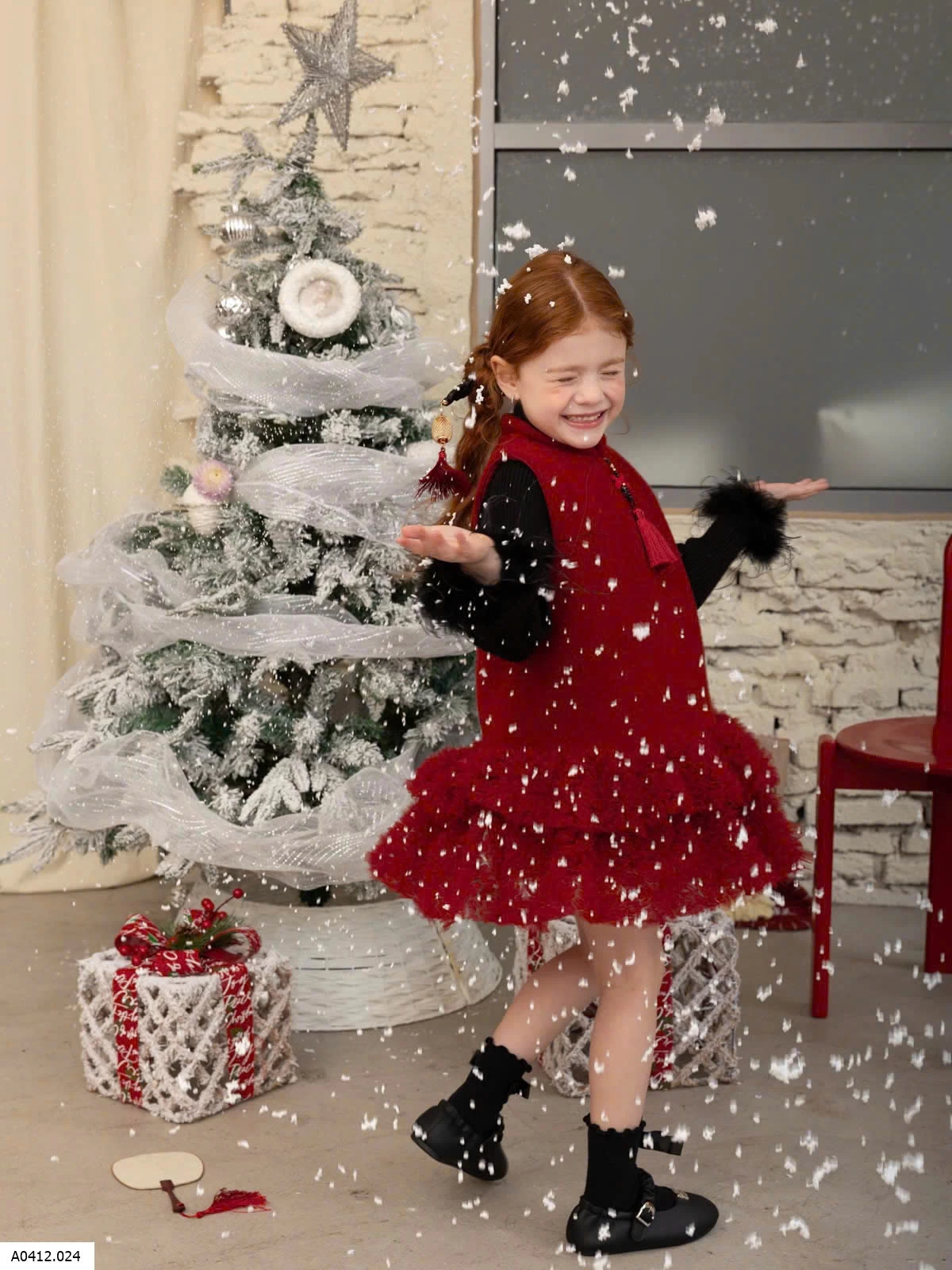 VÁY DẠ ĐỎ SÁT NÁCH PHỐI VOAN Giá sỉ 322k