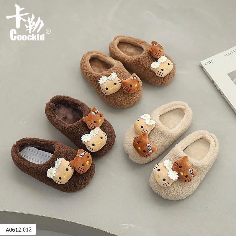 SỤC LÔNG KITTY BG  Giá sỉ 140k